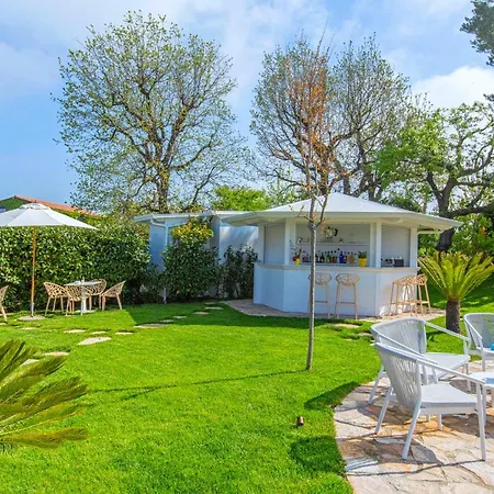 Villa - Ravenna - Dama *